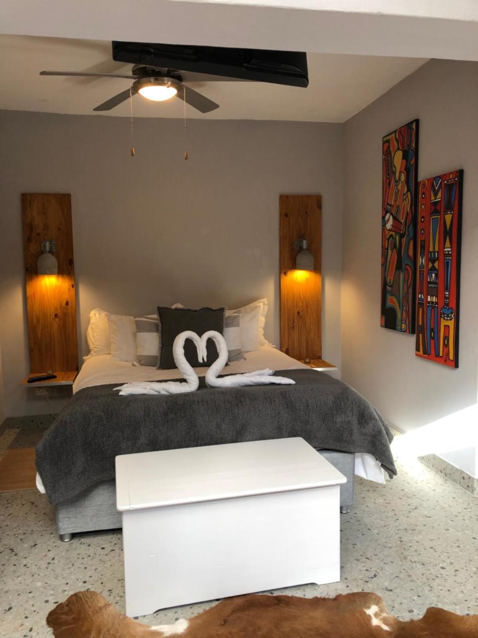 Khanyakude Self-Catering Accommodation Durban Esterno foto